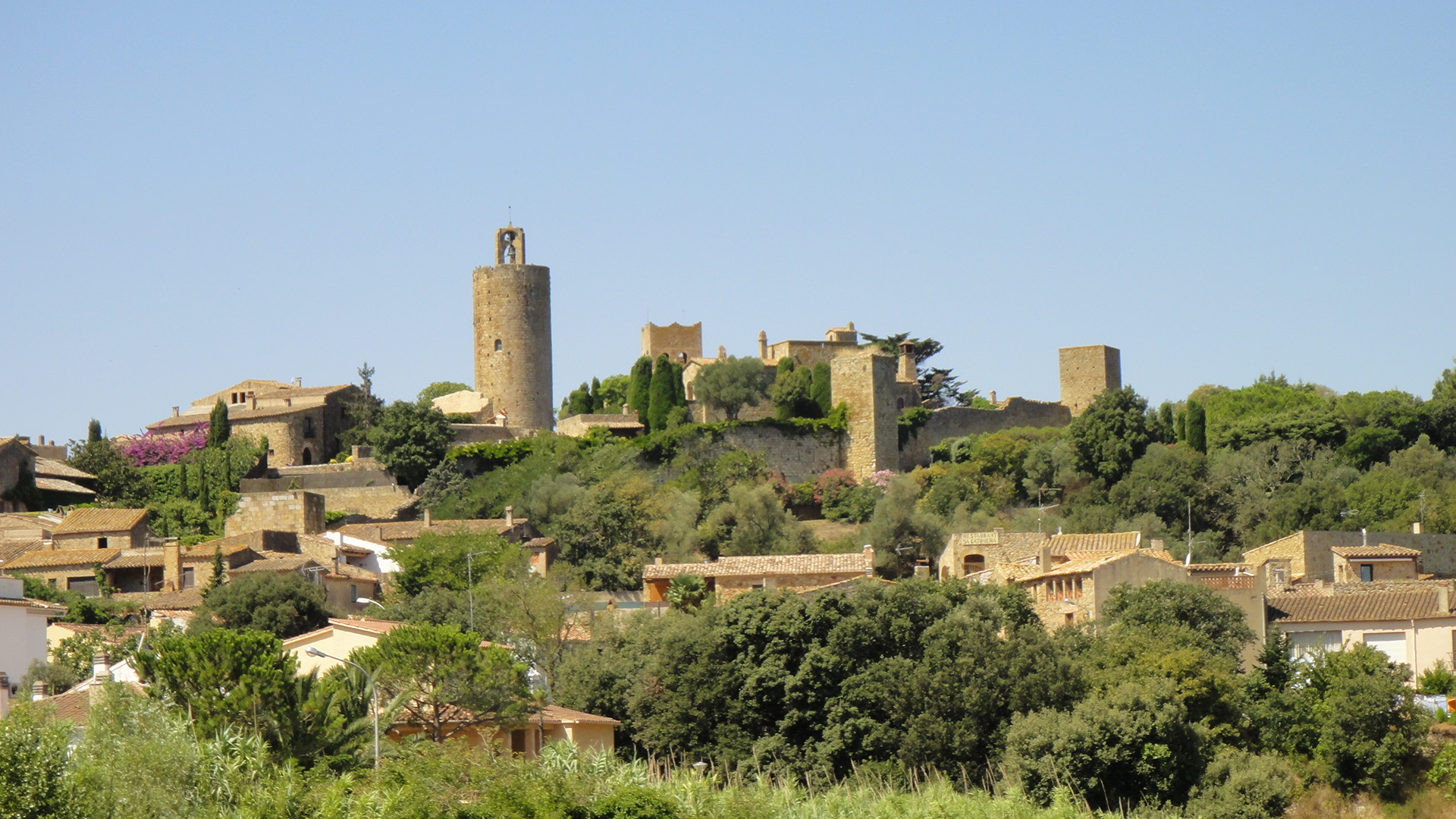 Vistas Pueblo de Pals Baix Empordà, Girona