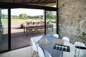 mas_moscat_cocina_pals_baix_emporda_casa_masia_en_venta_cases_singulars_emporda